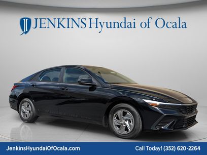 New 2026 Hyundai Elantra SE