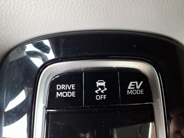 Used 2024 Toyota Corolla LE FWD image 20