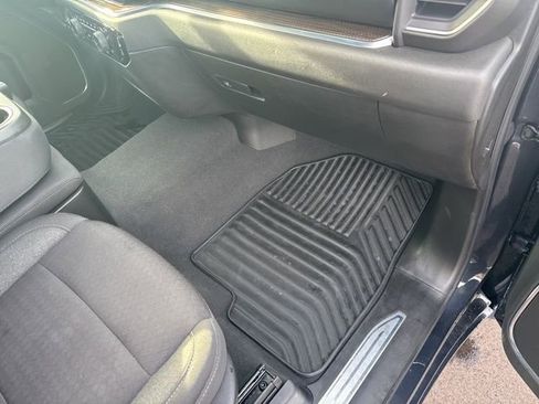 Used 2024 Chevrolet Silverado 1500 LT image 33