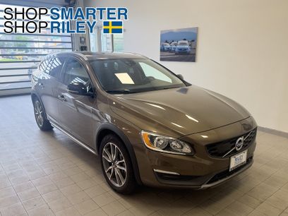 Used 2016 Volvo V60 T5 Cross Country w/ Protection Package