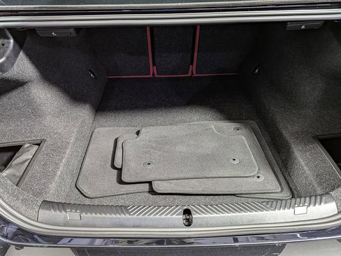 Used 2025 BMW 530i xDrive w/ Premium Package image 46