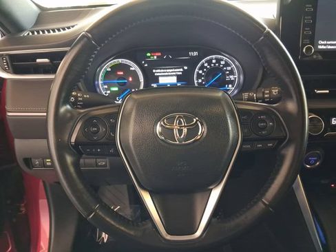 Used 2022 Toyota Venza XLE AWD/4WD image 14