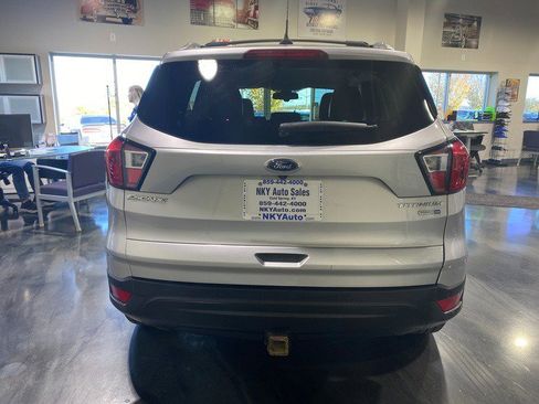 Used 2019 Ford Escape Titanium w/ U9j03 - Titanium Tow Package image 5