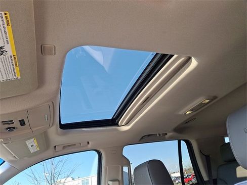 Used 2017 GMC Yukon Denali image 15