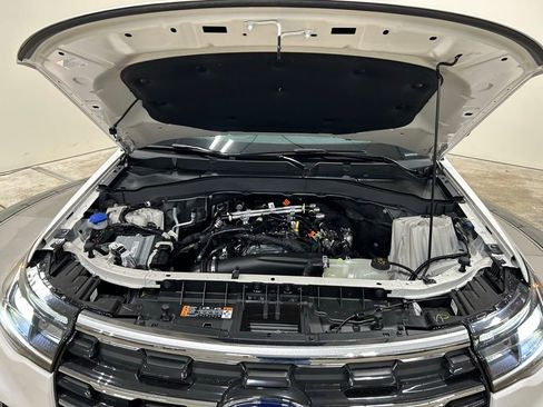 New 2026 Ford Explorer Active w/ Active Comfort Package image 35
