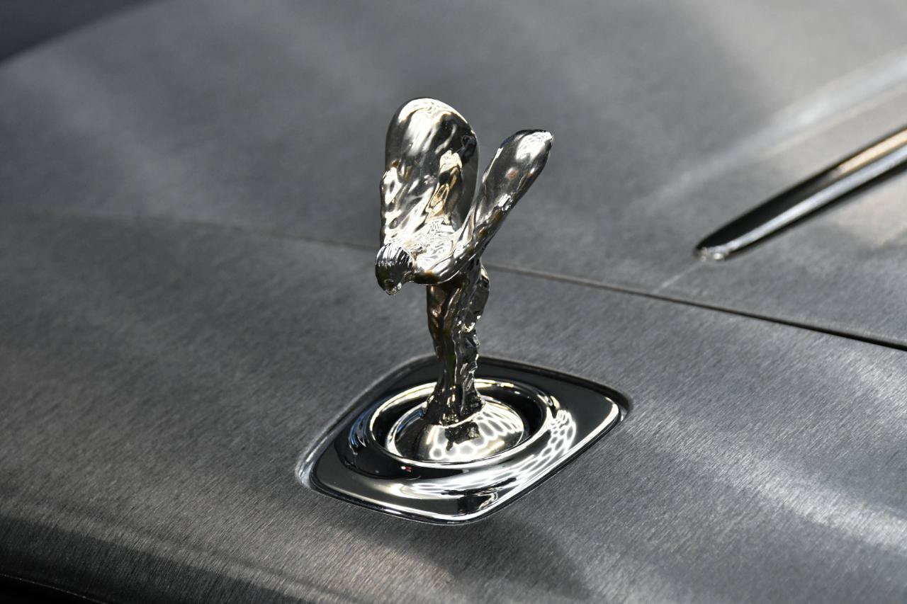 Used 2017 Rolls-Royce Wraith RWD image 49