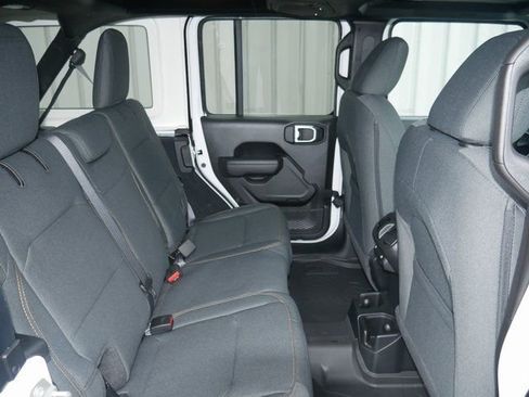 Used 2024 Jeep Wrangler Sport S image 26