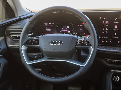 New 2025 Audi Q5 Premium image 19