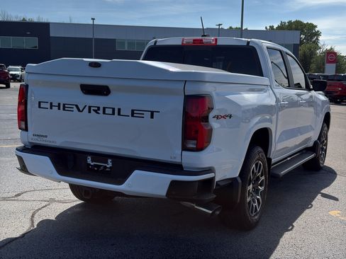 Certified 2023 Chevrolet Colorado LT w/ LT Convenience Package III AWD/4WD image 5