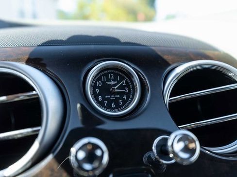 Used 2014 Bentley Continental GT image 30