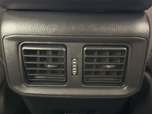 Certified 2022 Toyota RAV4 XLE image 35