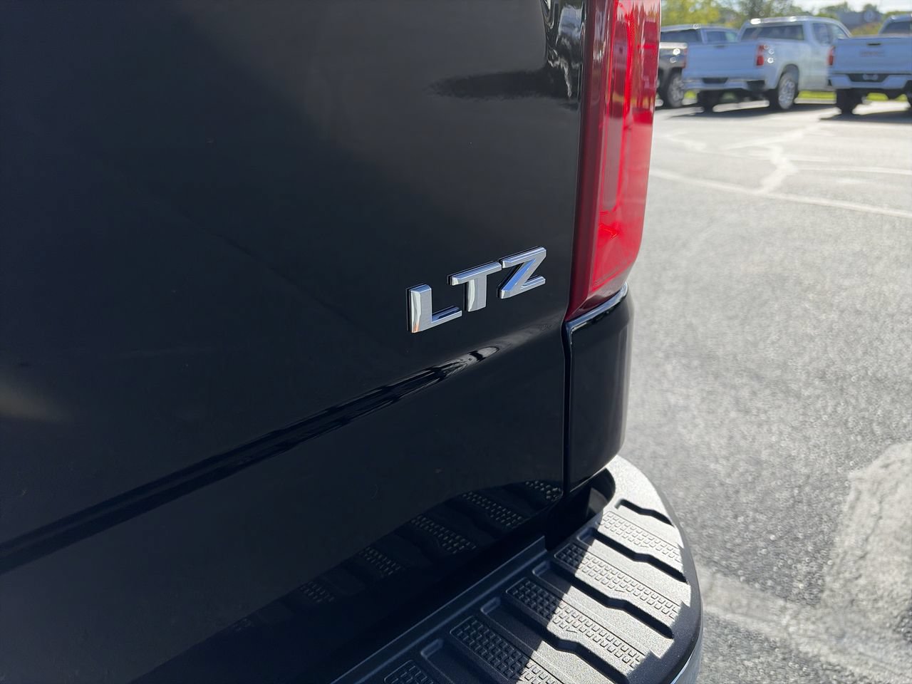 Used 2026 Chevrolet Silverado 1500 LTZ w/ Z71 Off-Road Package AWD/4WD image 12