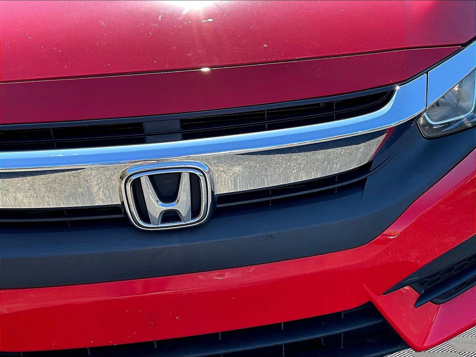 Used 2018 Honda Civic LX image 32