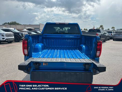 Used 2022 GMC Sierra 1500 Elevation AWD/4WD image 10