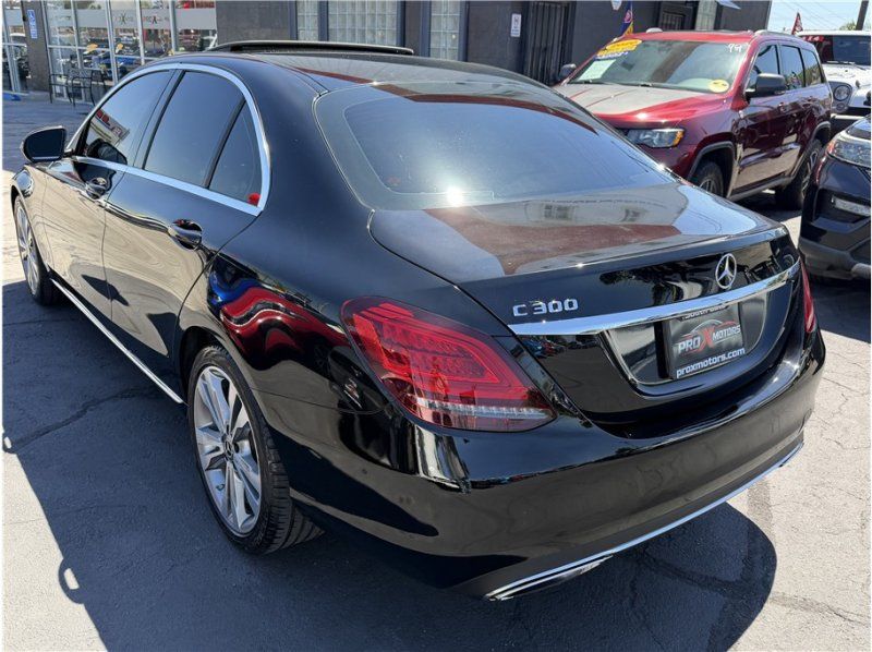 Used 2019 Mercedes-Benz C 300 Sedan image 4