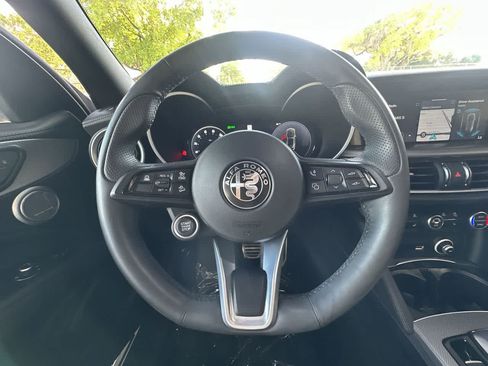Used 2024 Alfa Romeo Stelvio Ti AWD/4WD image 15