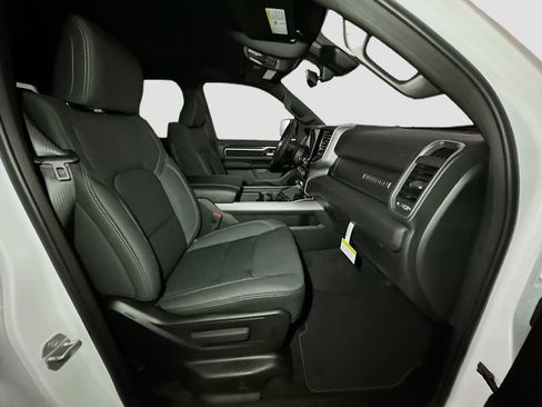 New 2026 RAM 1500 Big Horn w/ Night Edition AWD/4WD image 31