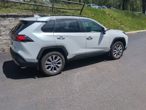 Used 2023 Toyota RAV4 Limited AWD/4WD image 3