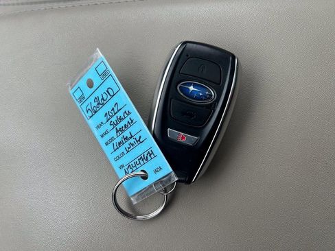 Used 2022 Subaru Ascent Limited w/ Technology Package image 37