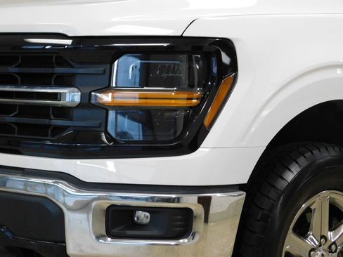 Used 2024 Ford F150 XLT AWD/4WD image 17
