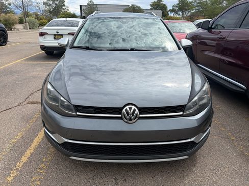Used 2019 Volkswagen Golf Alltrack S AWD/4WD image 10