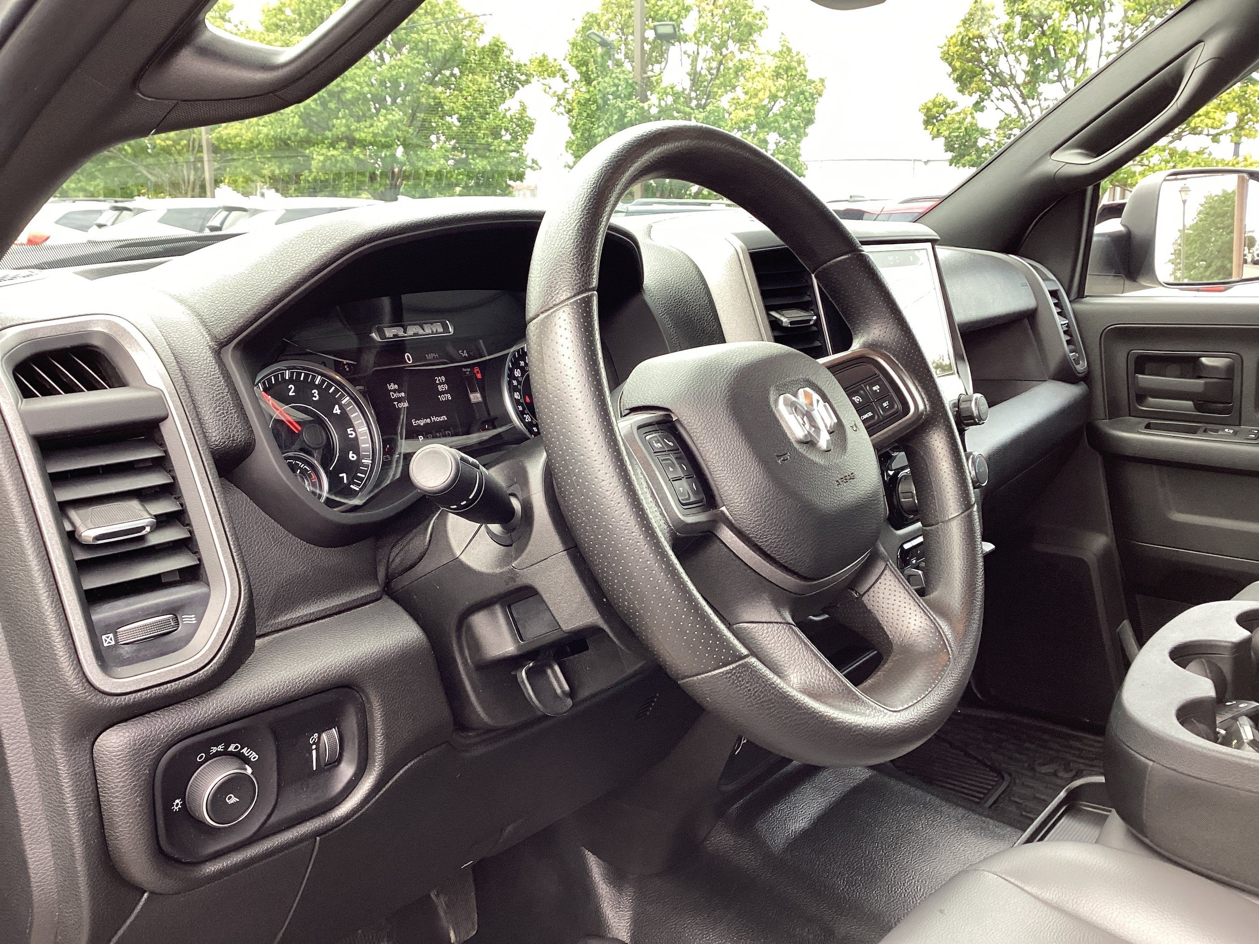 Used 2022 RAM 3500 Tradesman AWD/4WD image 11