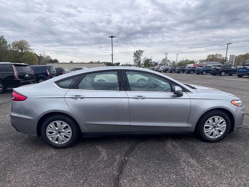 Used 2020 Ford Fusion S FWD image 2