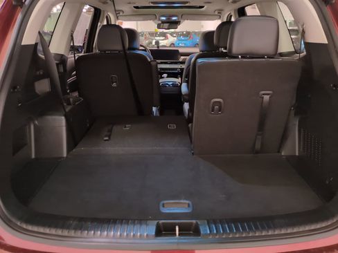 Certified 2023 Kia Telluride EX w/ EX Captain's Chair Package image 16