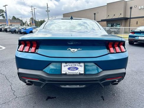 New 2026 Ford Mustang Coupe RWD image 3