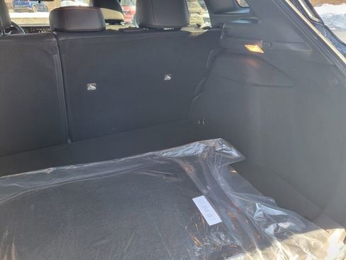 New 2026 Nissan Kicks SR image 36