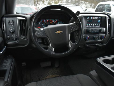 Used 2018 Chevrolet Silverado 1500 LT w/ All Star Edition image 14
