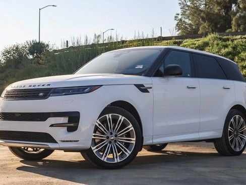 New 2025 Land Rover Range Rover Sport Dynamic SE image 1