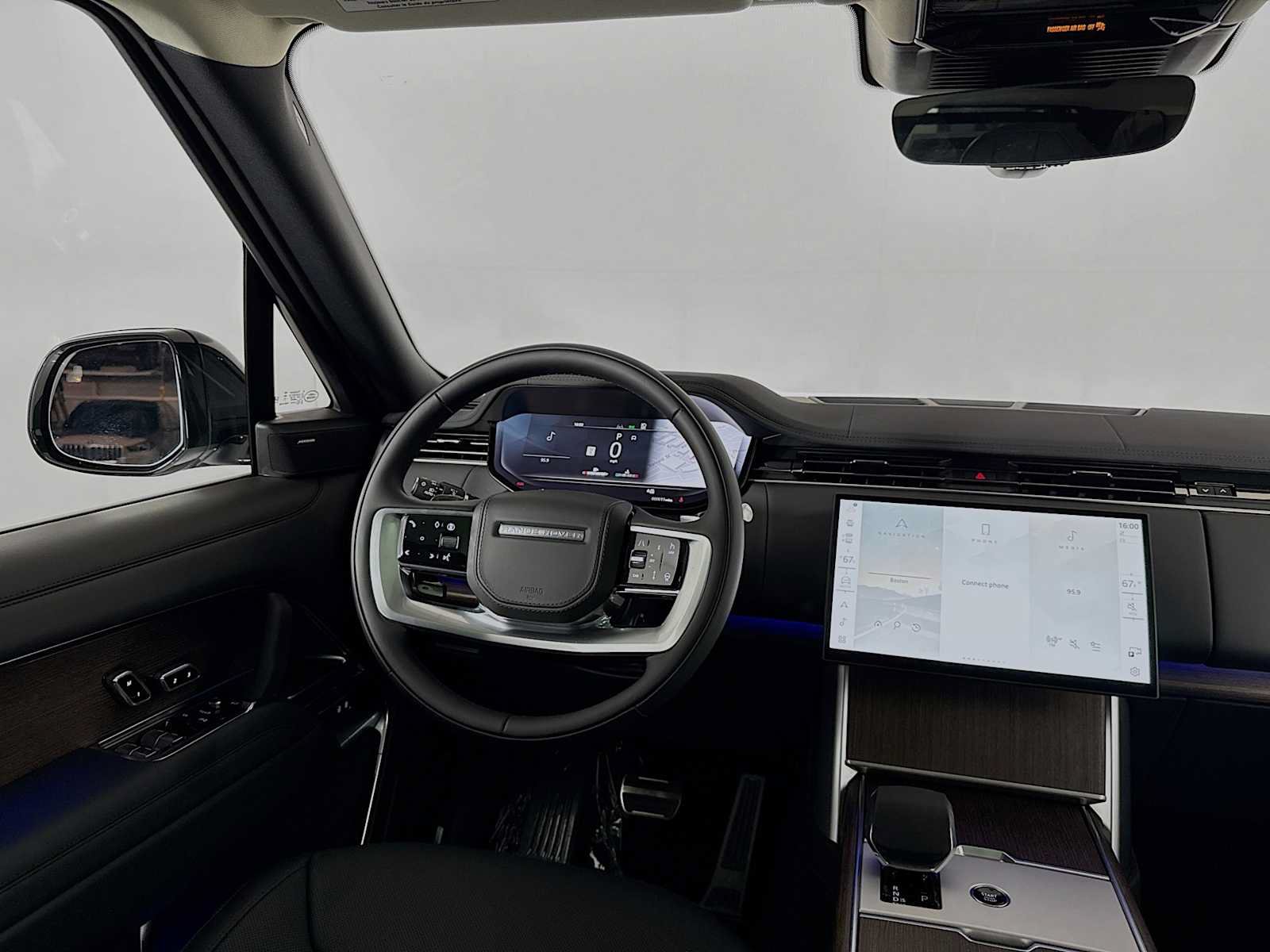 New 2026 Land Rover Range Rover Long Wheelbase SE AWD/4WD image 24