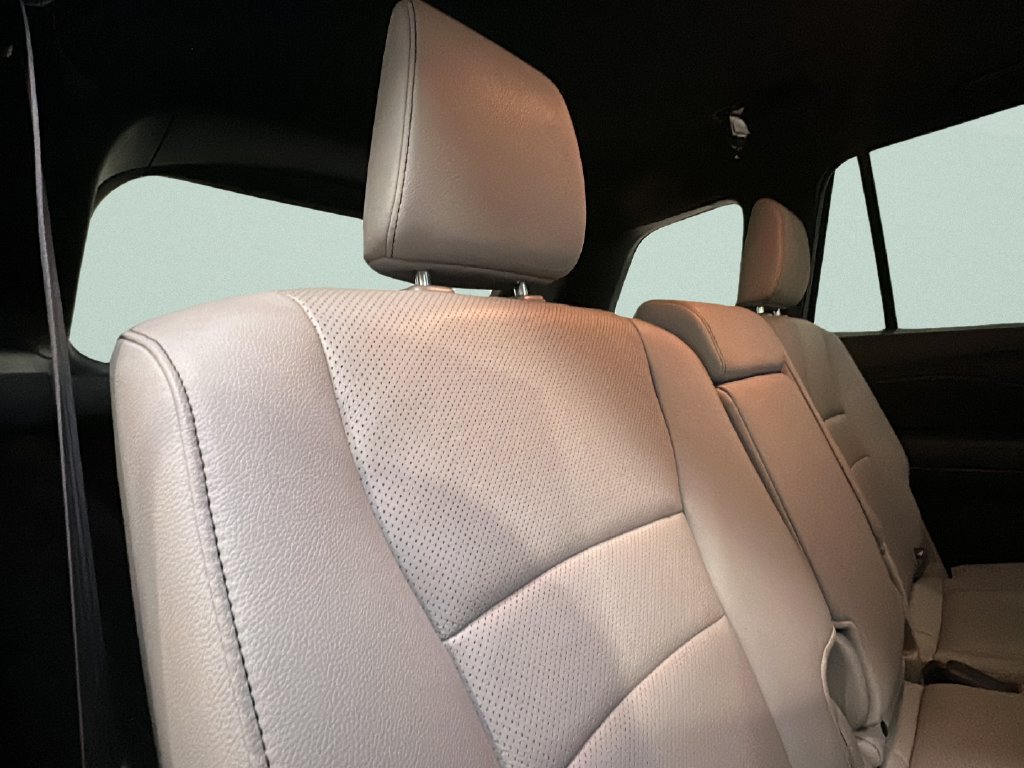 Certified 2023 Honda Passport EX-L image 20