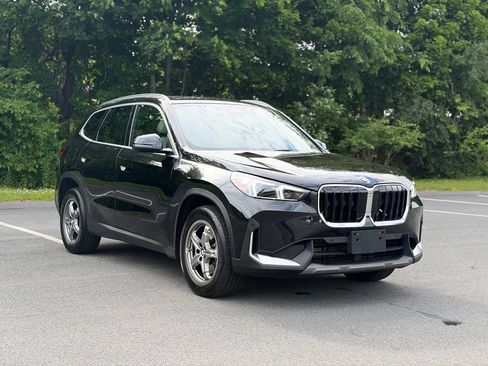 Used 2023 BMW X1 xDrive28i w/ Convenience Package AWD/4WD image 10