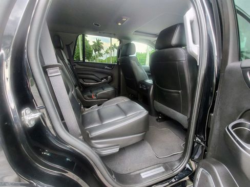 Used 2019 Chevrolet Tahoe LT AWD/4WD image 32