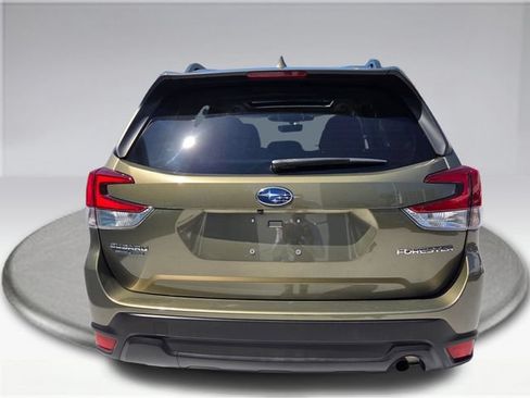 Certified 2023 Subaru Forester Premium AWD/4WD image 14
