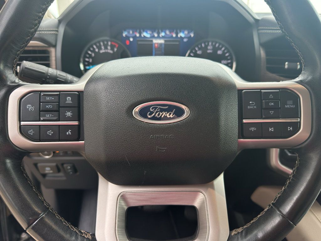 Used 2024 Ford Expedition Limited AWD/4WD image 7