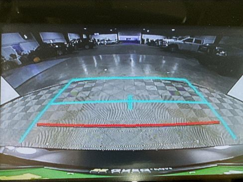 Used 2021 Toyota Camry LE image 18