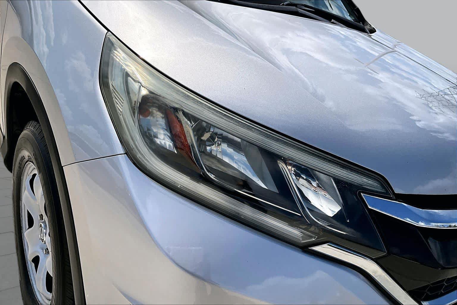 Used 2015 Honda CR-V LX image 28