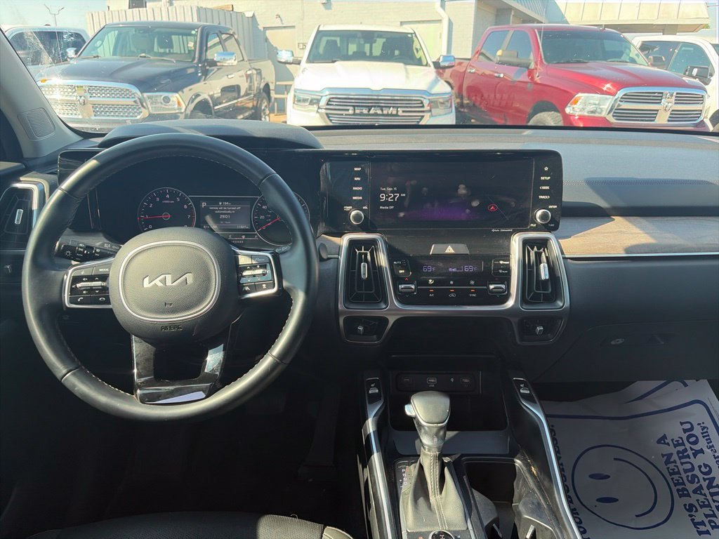 Used 2023 Kia Sorento X-Line EX AWD/4WD image 14