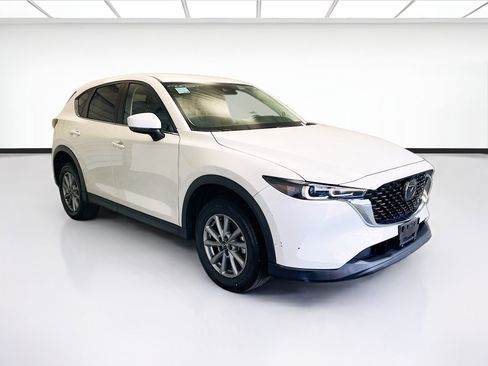 Used 2023 MAZDA CX-5 AWD 2.5 S w/ Select Package image 3