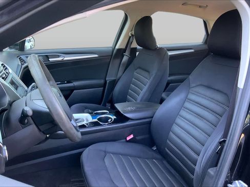 Used 2013 Ford Fusion SE FWD image 7