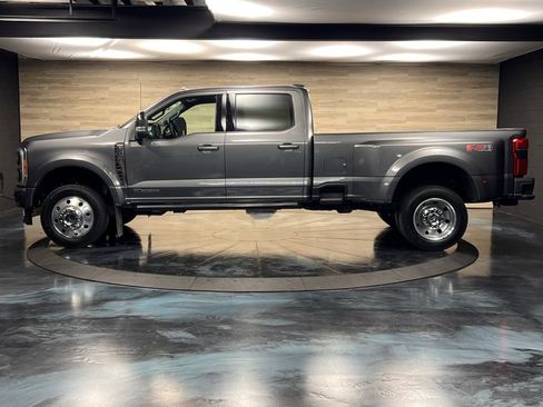 Used 2025 Ford F450 Lariat w/ Lariat Ultimate Package image 17