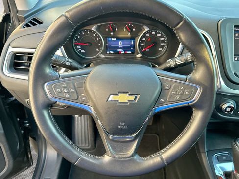 Used 2021 Chevrolet Equinox LT AWD/4WD image 28