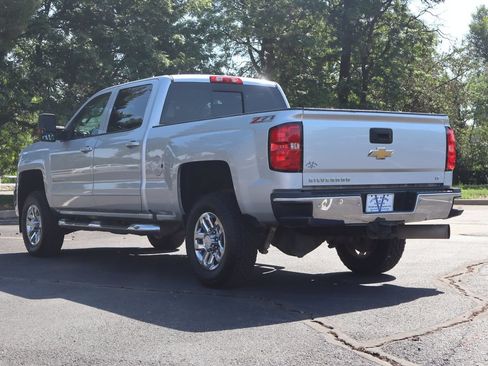 Used 2016 Chevrolet Silverado 2500 LT w/ LT Plus Package AWD/4WD image 8