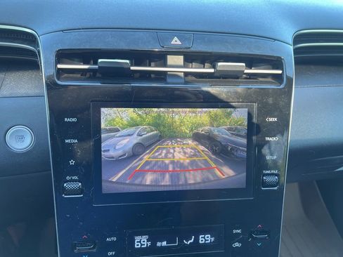 Used 2022 Hyundai Santa Cruz SEL Premium AWD/4WD image 9