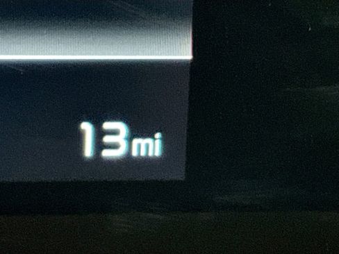 New 2025 Kia Niro EX image 13