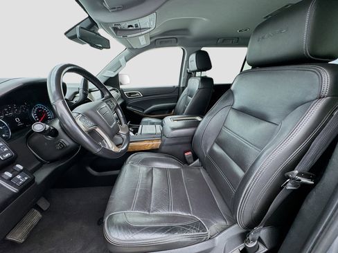 Used 2020 GMC Yukon XL Denali image 13