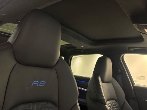 Used 2025 Audi RS 6 performance image 16